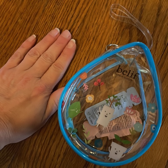 Cute Belif Bag with samples - Picture 9 of 11